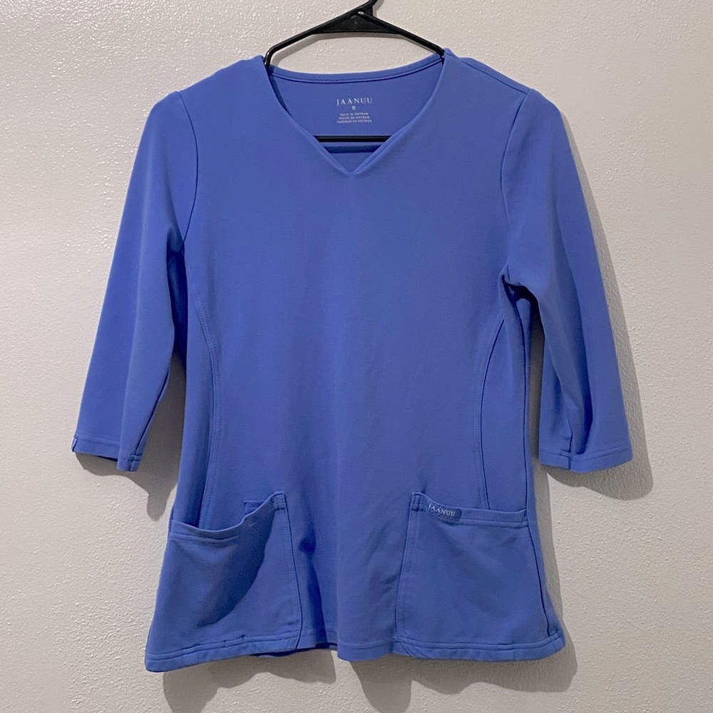 Jaanuu Women's 3/4 Sleeve V-Neck Scrub Top